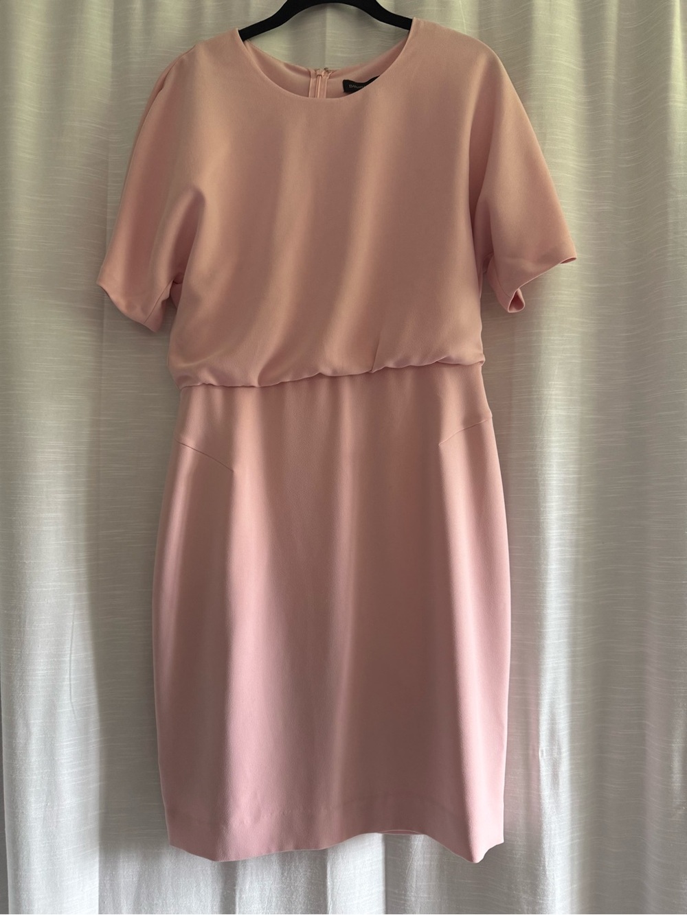 Banana Republic Women’s Blush Pink Short-Sleeve Sheath Dress